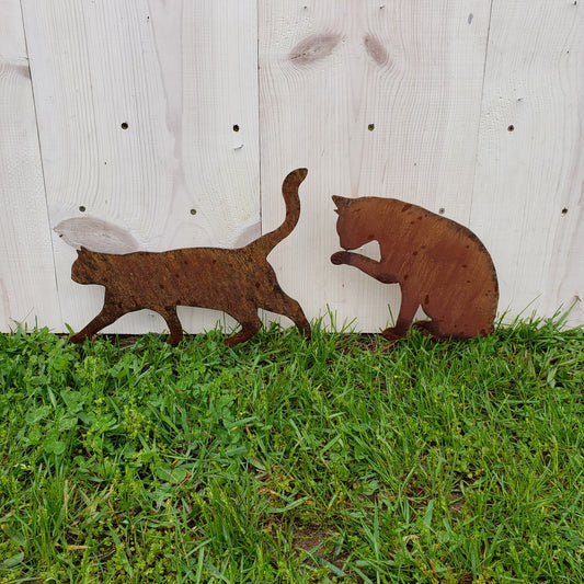 image of cats garden decor